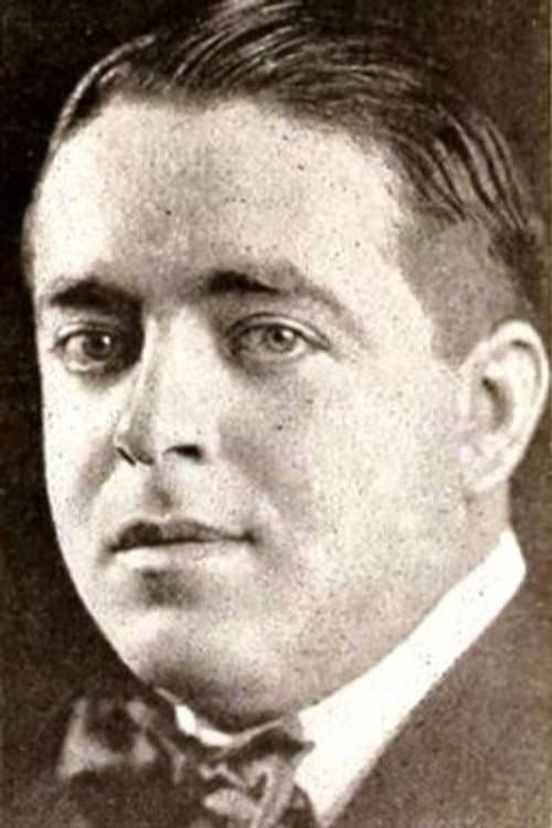Winfield R. Sheehan headshot