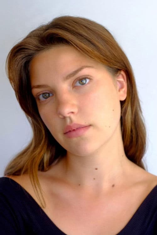 Catherine Missal headshot
