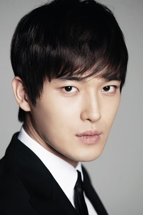Kwak Hee-sung headshot