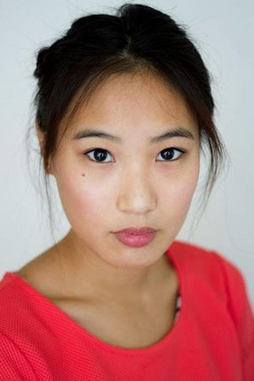 Xana Tang headshot