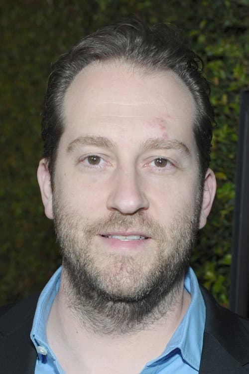 Mason Novick headshot
