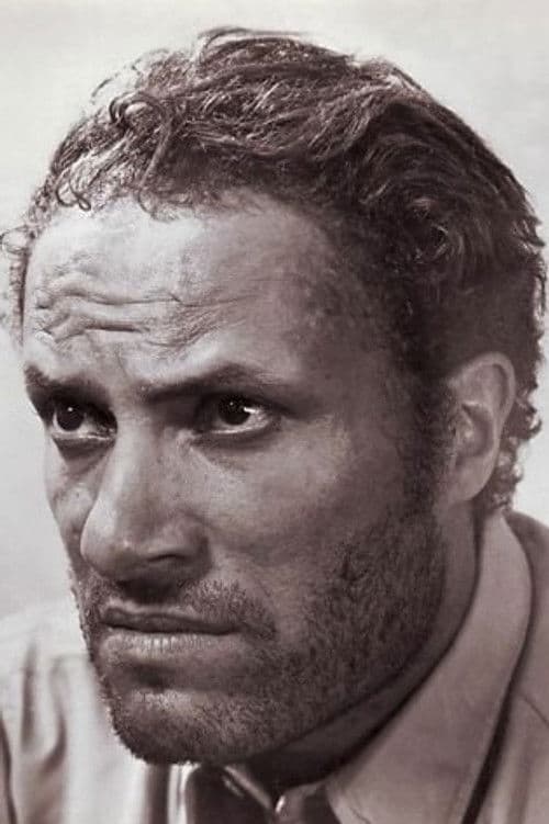 Bernie Gozier headshot