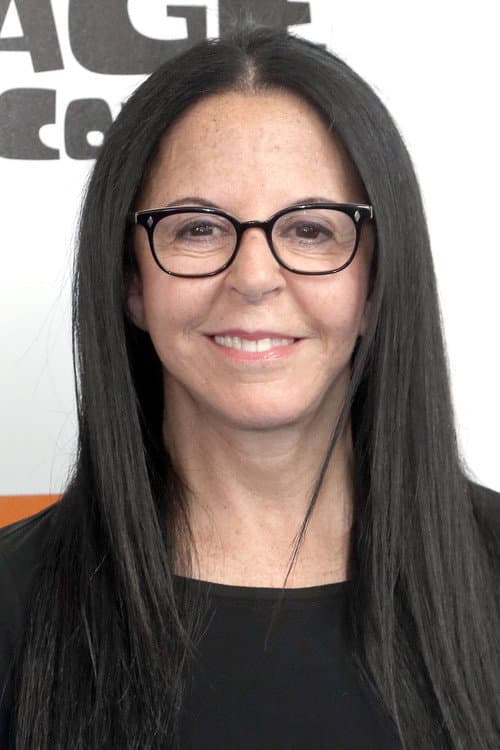 Lori Forte headshot