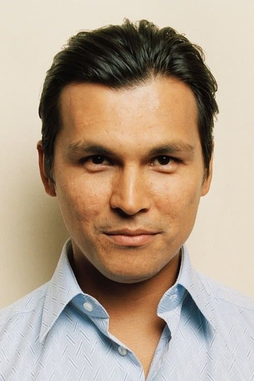 Adam Beach headshot