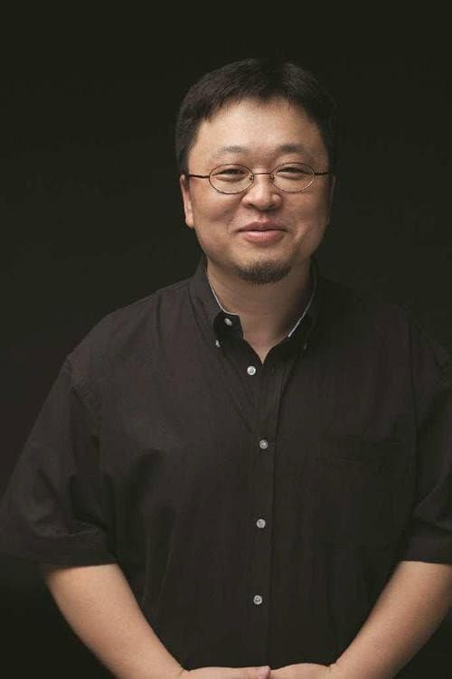 Luo Yonghao headshot