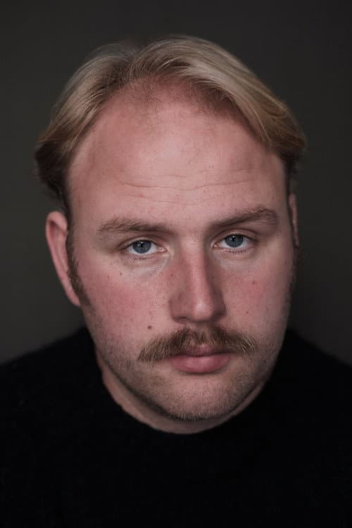 Billy Morton headshot