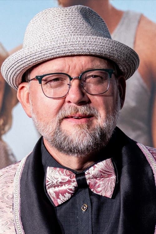 Scott Innes headshot