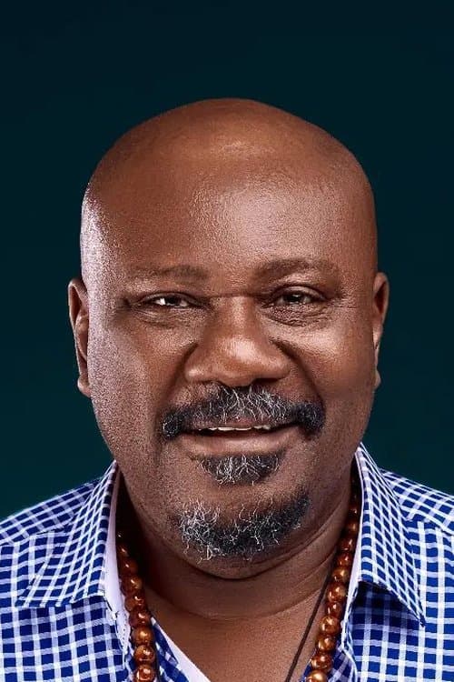 Sam Dede headshot
