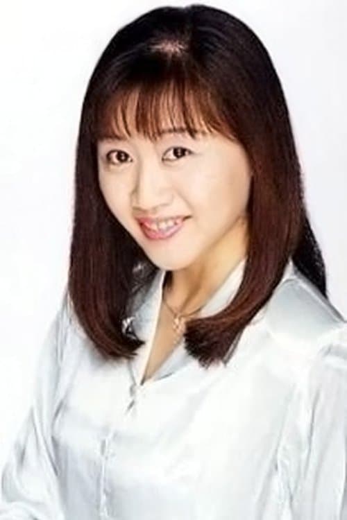 Yumi Touma headshot