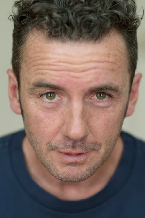 Jay Simpson headshot
