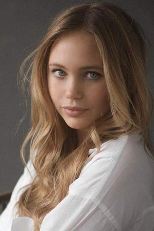 Tallulah Evans headshot