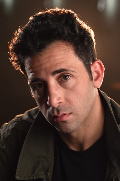 Johnny Cannizzaro headshot