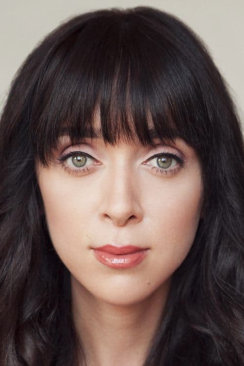 Stephanie Lavigne headshot