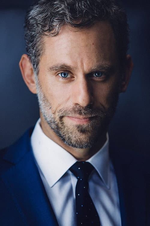 Jason Schuchman headshot