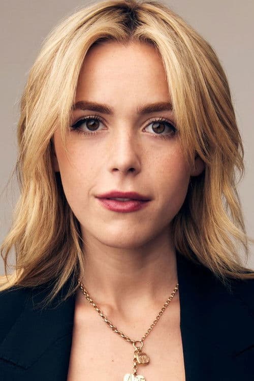 Kiernan Shipka headshot