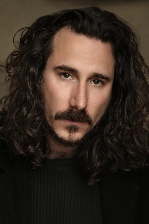 Billy Postlethwaite headshot