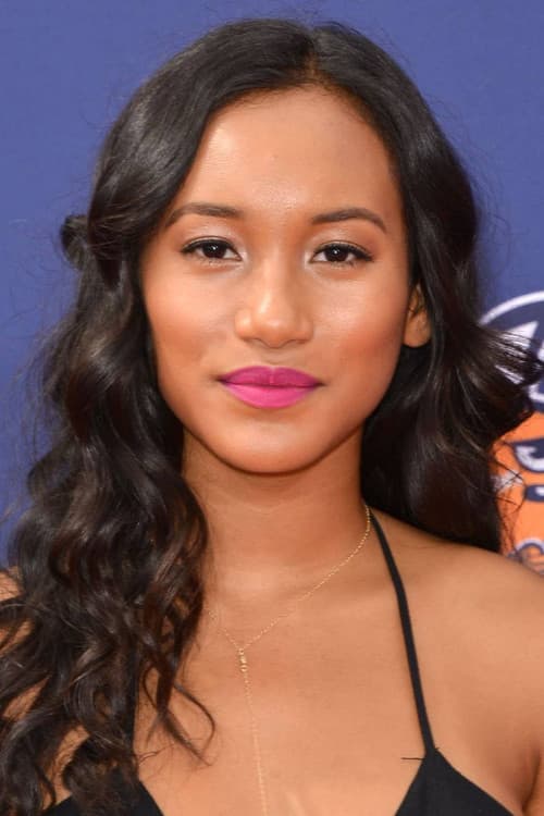 Sydney Park headshot