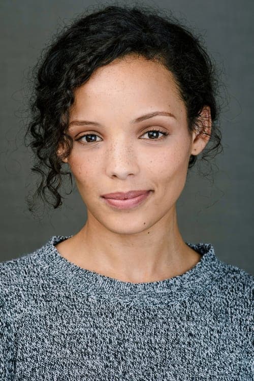 Nicole Fortuin headshot