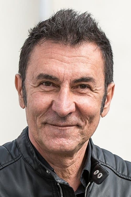 Branko Đurić headshot