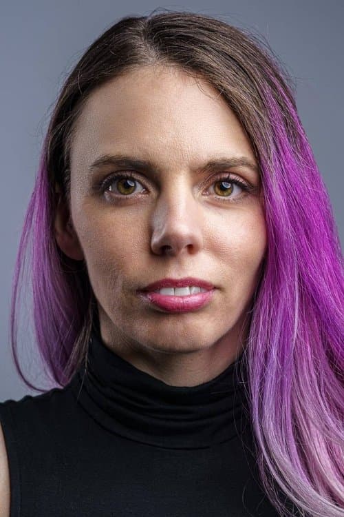 Sarah Dionna headshot