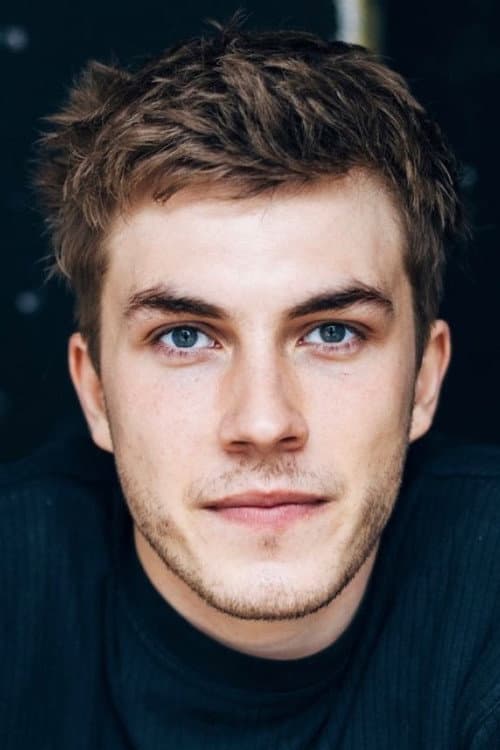 Felix Mayr headshot
