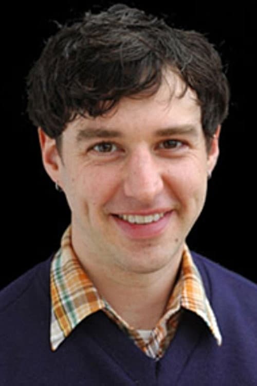 Lucas Myers headshot