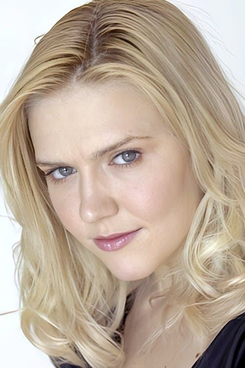 Dominique Swain headshot