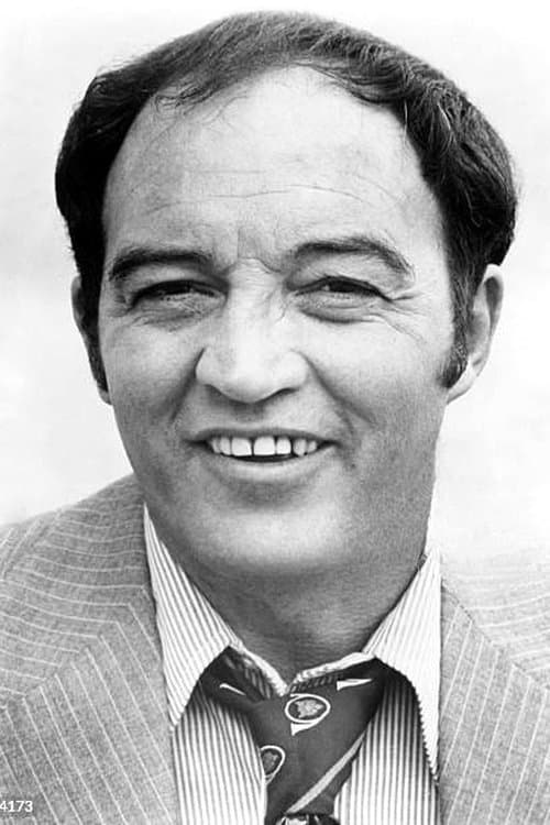 Joe Santos headshot