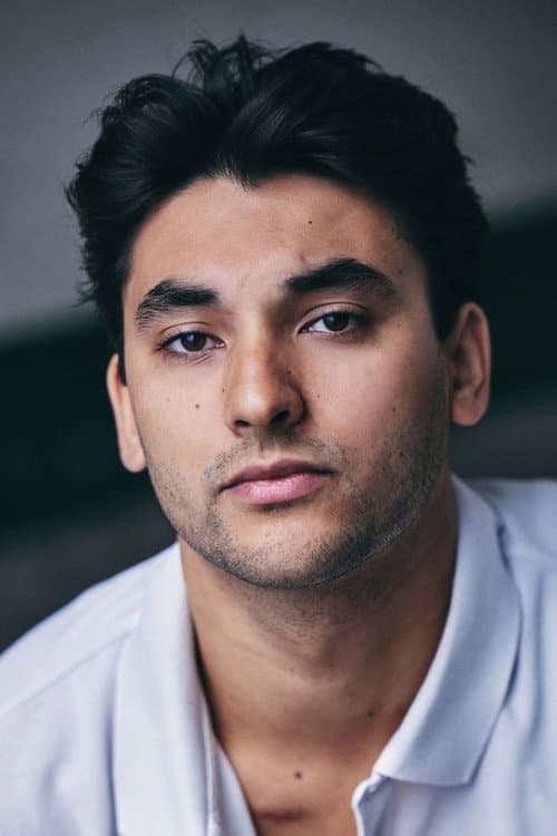 Govinda Cholleti headshot
