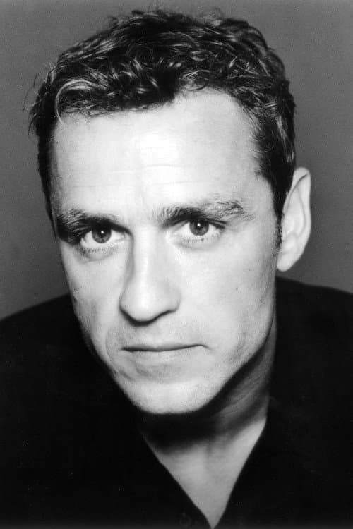Chris Tates headshot