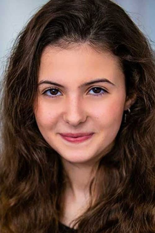 Paris Hepburn headshot