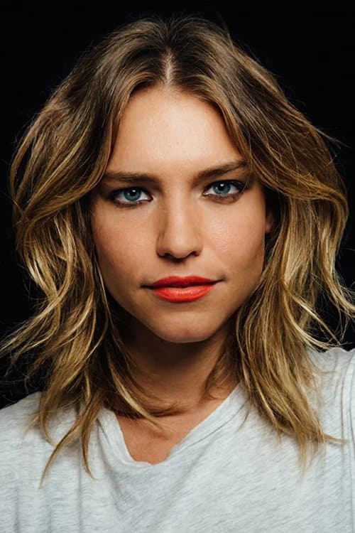 Jess Varley headshot
