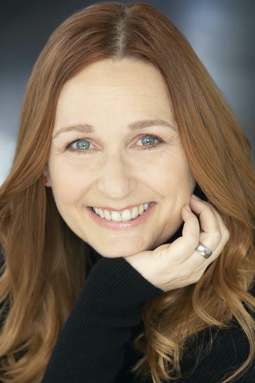 Cathy Cavadini headshot