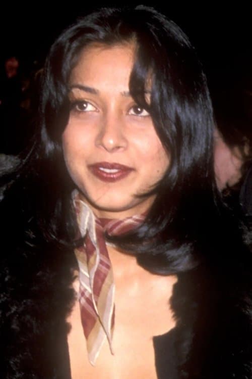 Samia Shoaib headshot