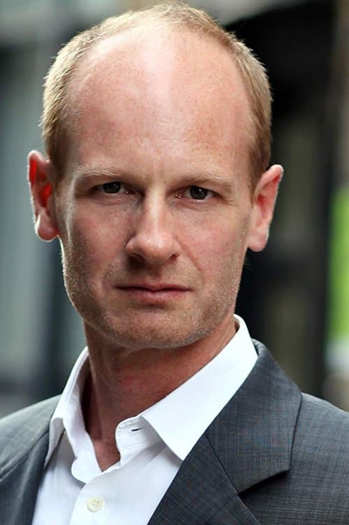John Mackay headshot
