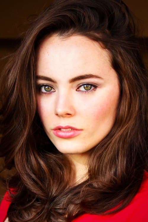 Freya Tingley headshot