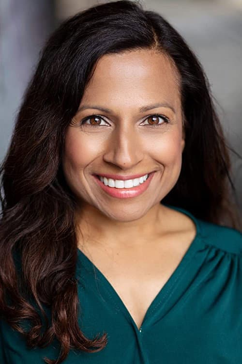 Arti Shah headshot
