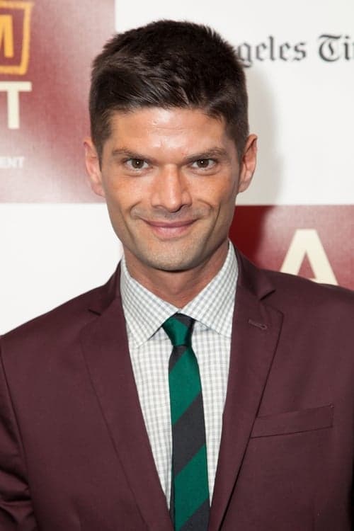 Will McCormack headshot
