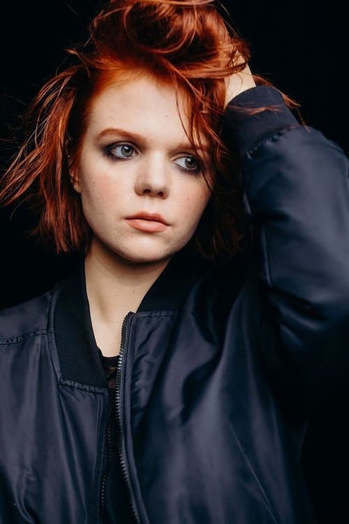 Mackenzie Lansing headshot