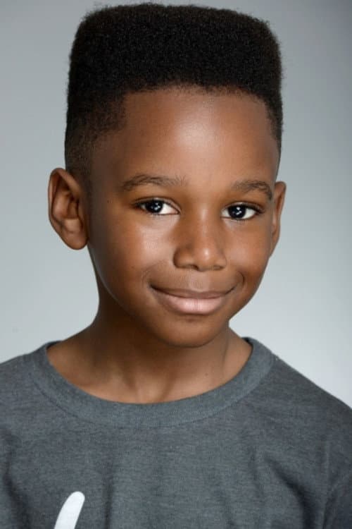 Ashton Henry-Reid headshot