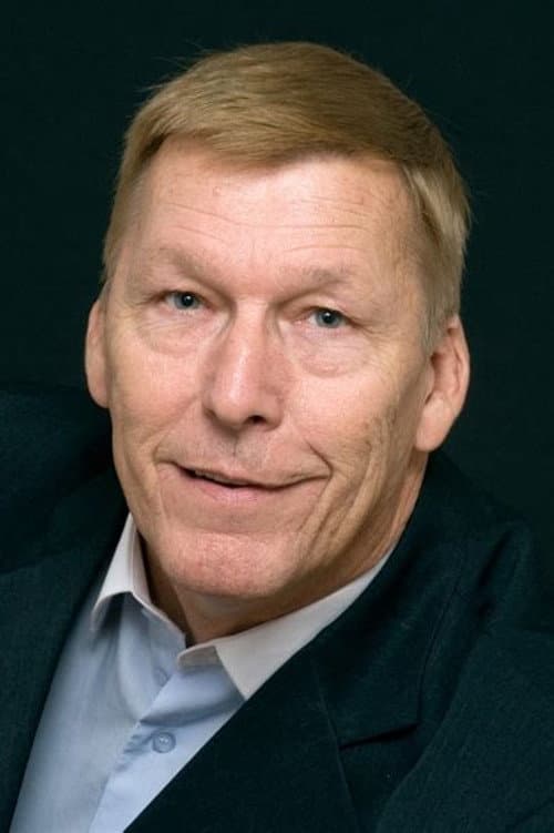 Nick Thomas-Webster headshot
