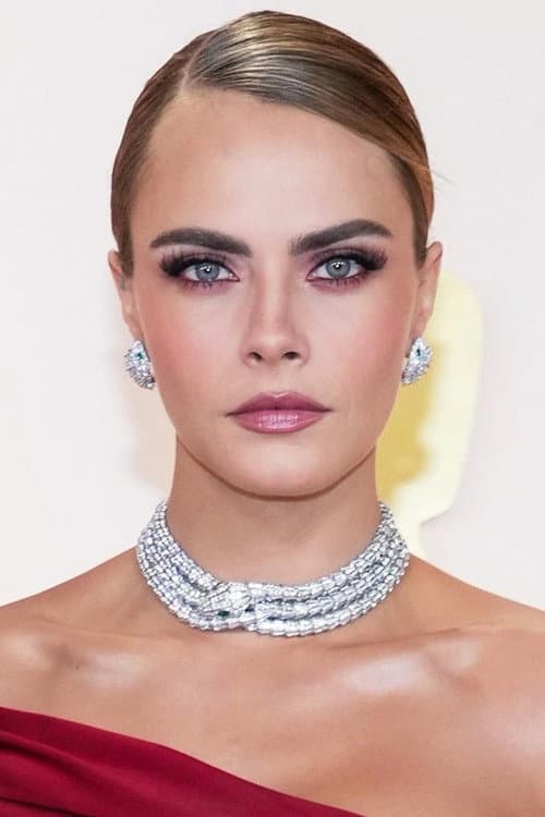 Cara Delevingne headshot
