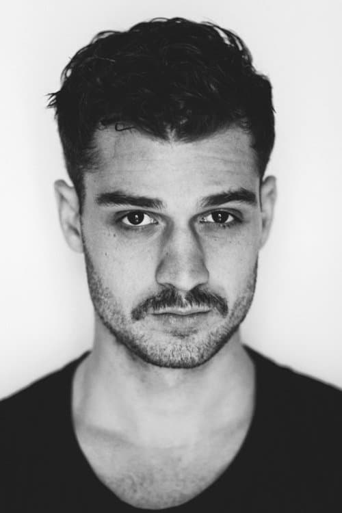 Lester Makedonsky headshot