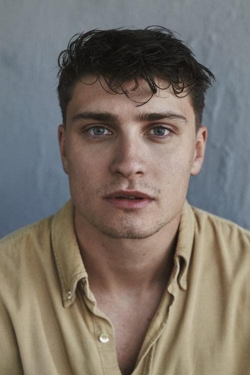 Sam Buchanan headshot