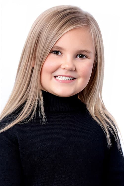 Lucy Kate Akers headshot