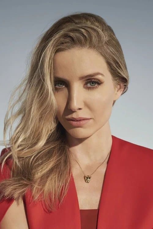 Annabelle Wallis headshot