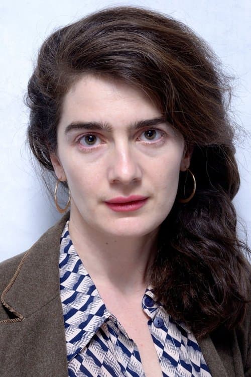 Gaby Hoffmann headshot