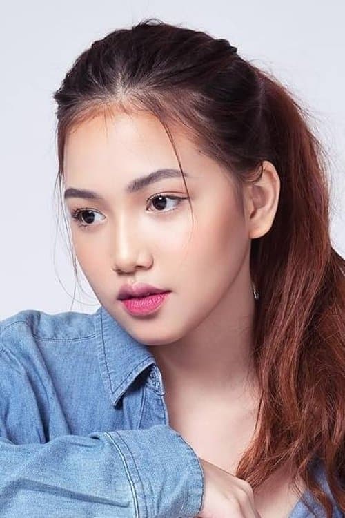 Angelica Hart headshot