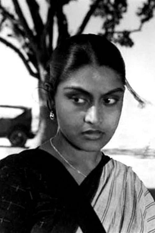 Ruma Guha Thakurta headshot