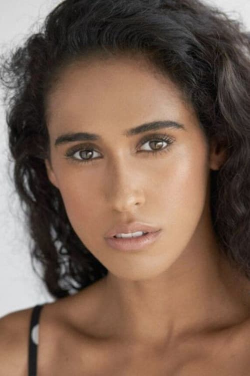 Briony Scarlett headshot